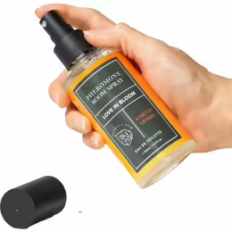 Bloom Sativa Earths Desire спрей за стая, обем 150 ml, дървесни и земни нотки, с феромони