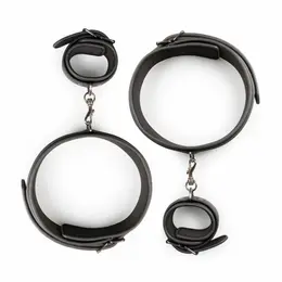 EasyToys Thigh & Wrist Cuff Set Adjustable Faux Leather Black
