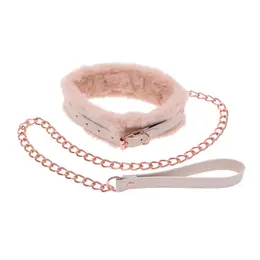 Sportsheets S&M Peaches 'n CreaMe Adjustable Fur Collar & Leash Set, Peach