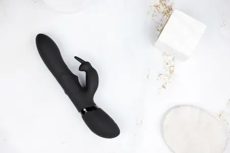 Amoris Stimulating Beads Black - 3-Motor Silicone Intimate System