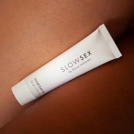 Bijoux Indiscrets Slow Sex Coconut Finger Play Gel 30ml - Hydrating Formula