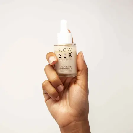 Bijoux Indiscrets Slow Sex Shimmer Dry Oil for Hair & Skin Coconut 30ml