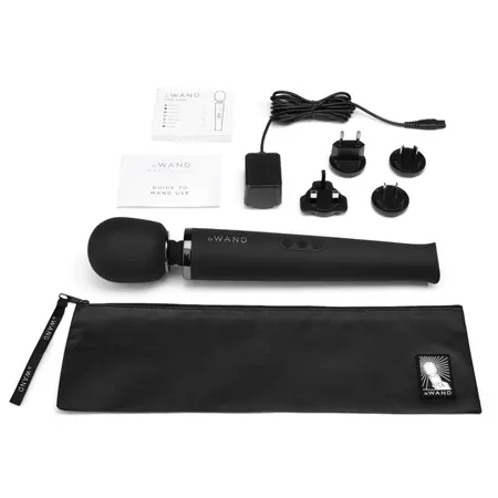 Le Wand Massager Black - Rechargeable Multi-Speed Silicone Wand