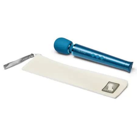 Le Wand Petite Massager Blue - Compact Rechargeable Model, 10 Modes