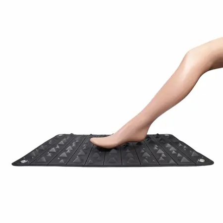 Sportsheets Edge Punishment Mat Black - Adjustable Pressure Foam System