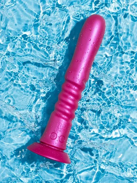 ROMP Jiggle Thrusting Silicone Intimate Device with Suction Cup, Purple