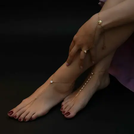 Otazu Pearl Anklet Cream - Elegant Adjustable Chain with Pearls One Size