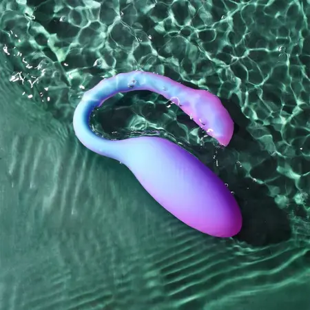 Magic Motion Magic Flamingo Max App-Controlled Vibrating Egg Blue 3.3×7.1×10.9cm