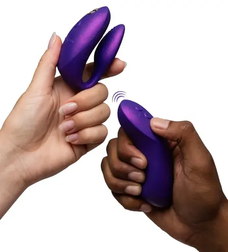 We-Vibe Chorus Pro Flexible Couples Device Cosmic Purple 3 Motors App Control