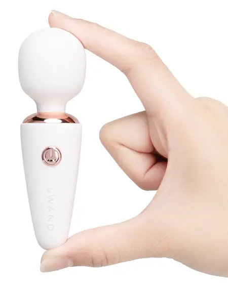 le Wand Mini Microwand White Compact Rechargeable Massager 10cm