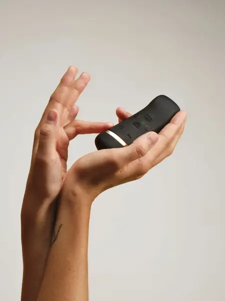Handy Oh! Vibrator - Interactive Sound-Responsive Intimate Device Pink