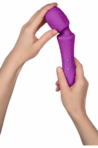 FemmeFunn Ultra Wand Purple - Waterproof Multispeed Silicone Massager
