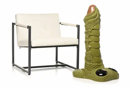 XR Brands Giant Scaly Swamp Model Green 90cm Display Sculpture