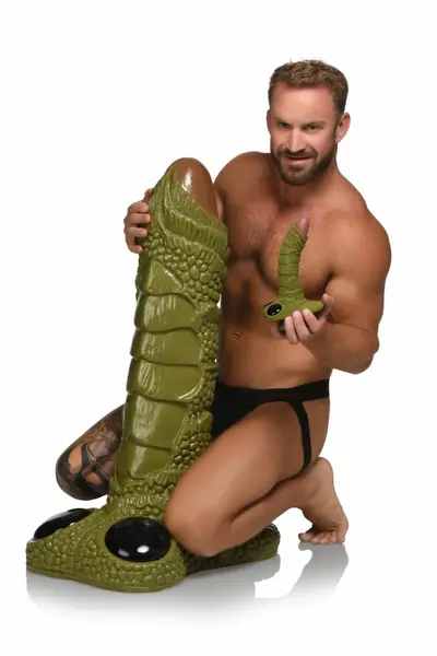 XR Brands Giant Scaly Swamp Model Green 90cm Display Sculpture