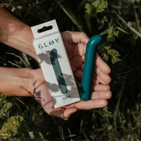 Glov Eco G-spot Vibrator Green - Rechargeable Intimate Device