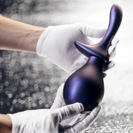 Hueman Nebula Bulb Anal Hygiene System - Compact Cleaning Tool