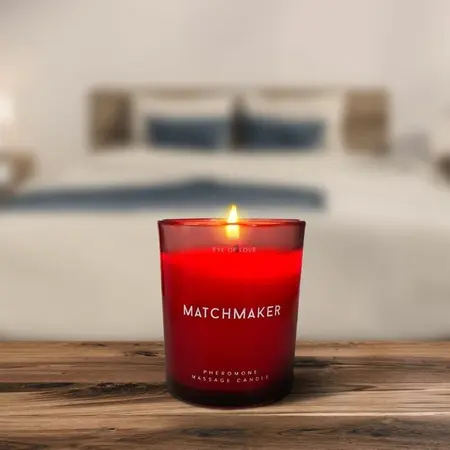 Eye of Love Matchmaker Red Diamond Massage Candle 150ml Cedar & Blackcurrant