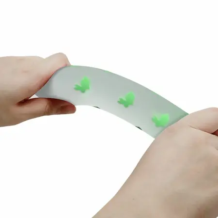 Pretty Love Magical Nightfall Silicone Luminous Model, Green, 175 mm
