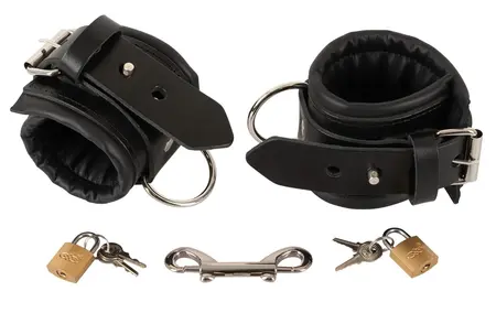 ZADO Leather Handcuffs Black Studio-Grade Cowhide 22 cm Adjustable