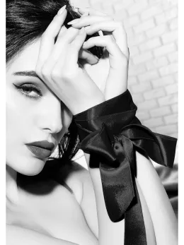 Ouch! Silky Restraint Ribbon 167cm Black - Soft Adjustable Bondage Tape
